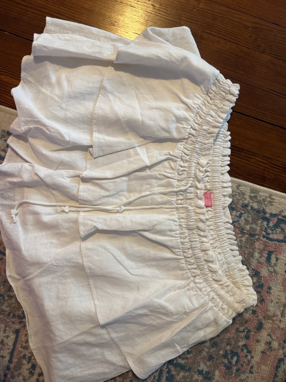 White Elastic-Waist Mini Skirt